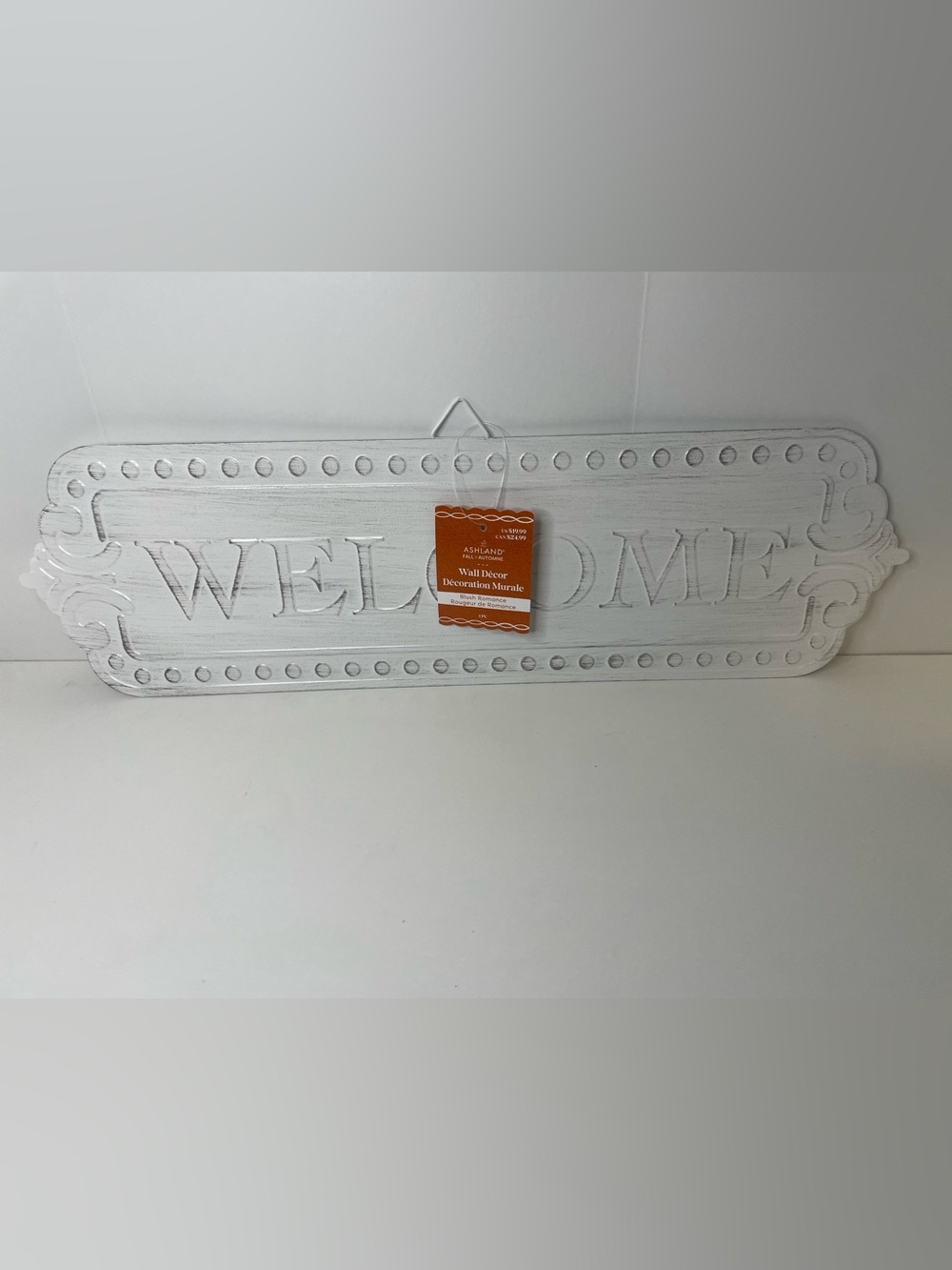 White 'Welcome' Decorative Metal Wall Plaque, Home Decor - Picture 2 of 4